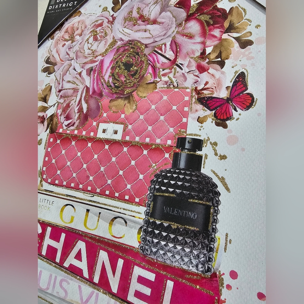 NWT Design District Luxury Art: Chanel, Gucci, LV - Picture 3 of 6
